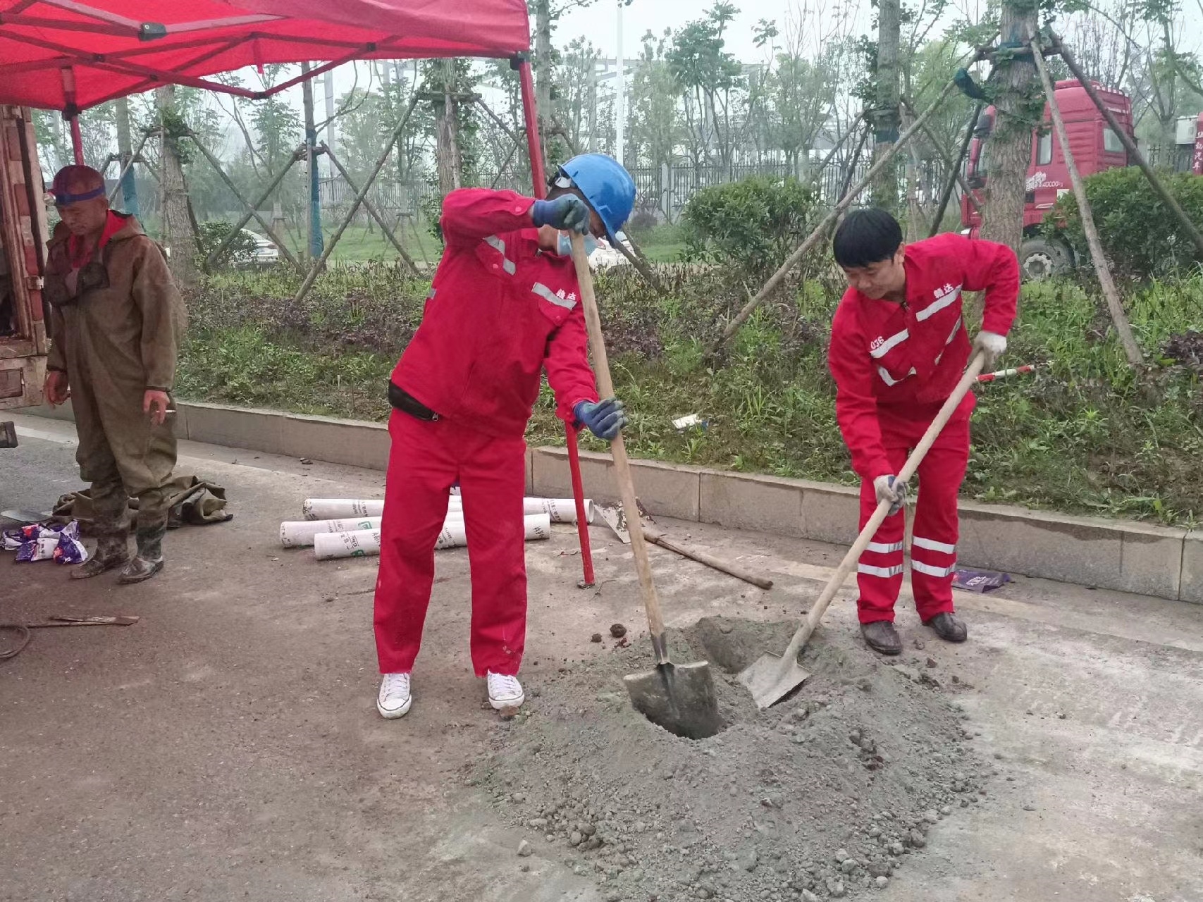 晴隆管道疏通哪家好】及时进行市政管道清淤